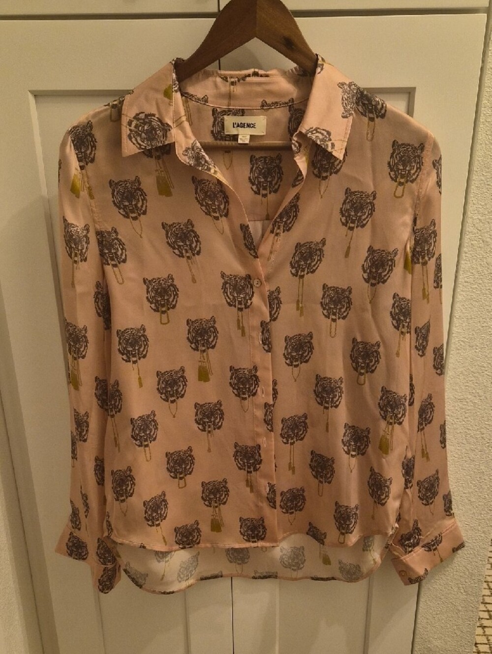 L'AGENCE Pink Tiger-Print Button-Down Blouse - Picture 4 of 6